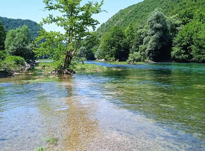 Dada Kanjon Grmusa Casa de Férias Bihać