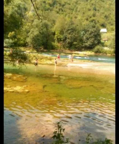 Dada Kanjon Grmusa Casa de Férias Bihać