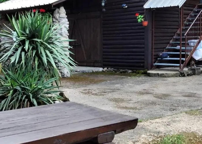 Dada Kanjon Grmusa Casa de Férias